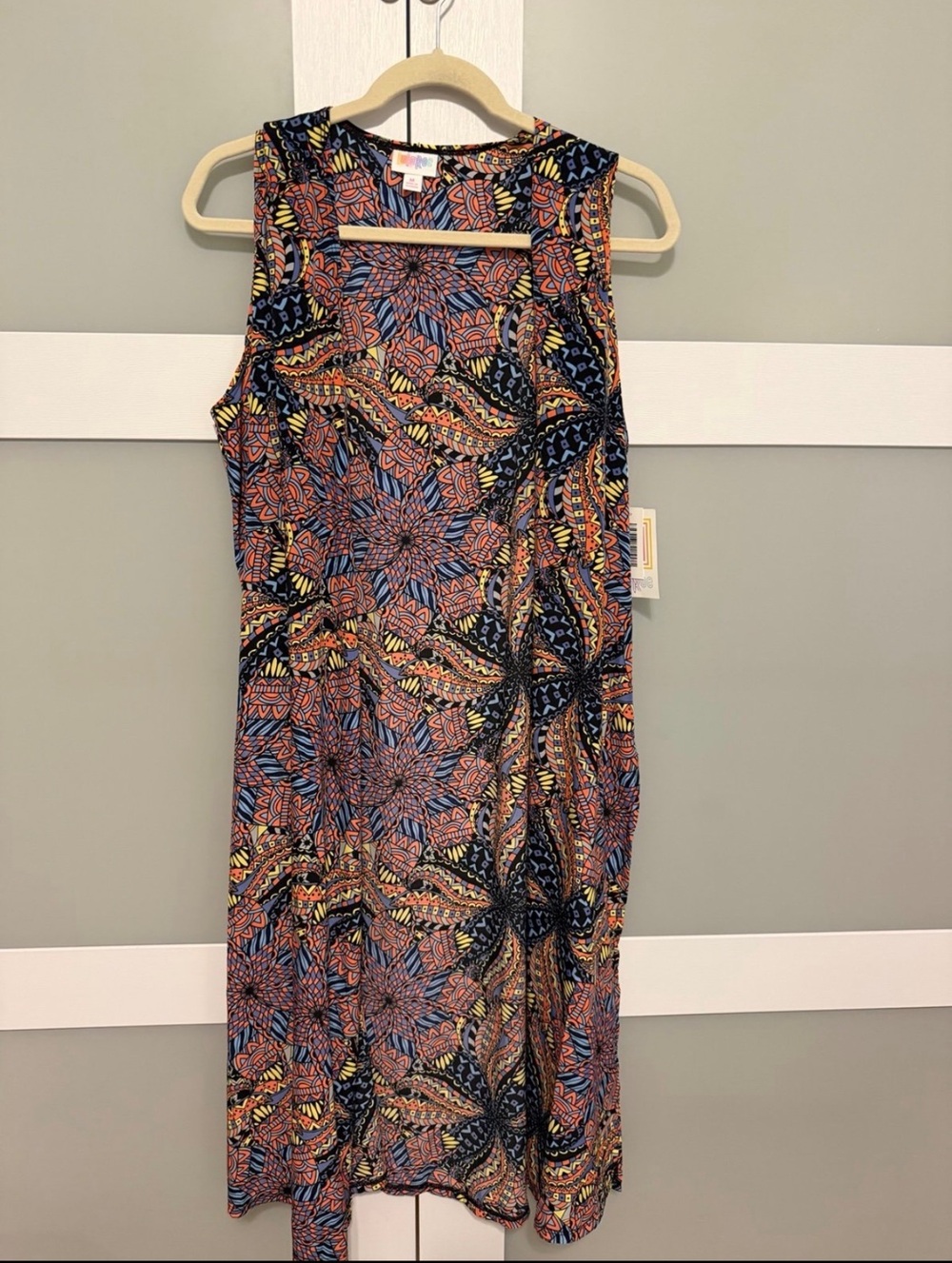 LuLaRoe Joy Sleeveless Duster Vest M NWT